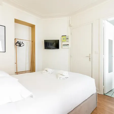 Studio Boulevard Voltaire - Golden Paris