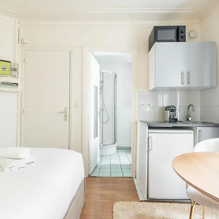 Studio Boulevard Voltaire - Golden * Paris