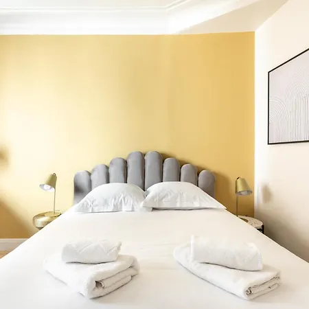 Studio Boulevard Voltaire - Golden * Paris